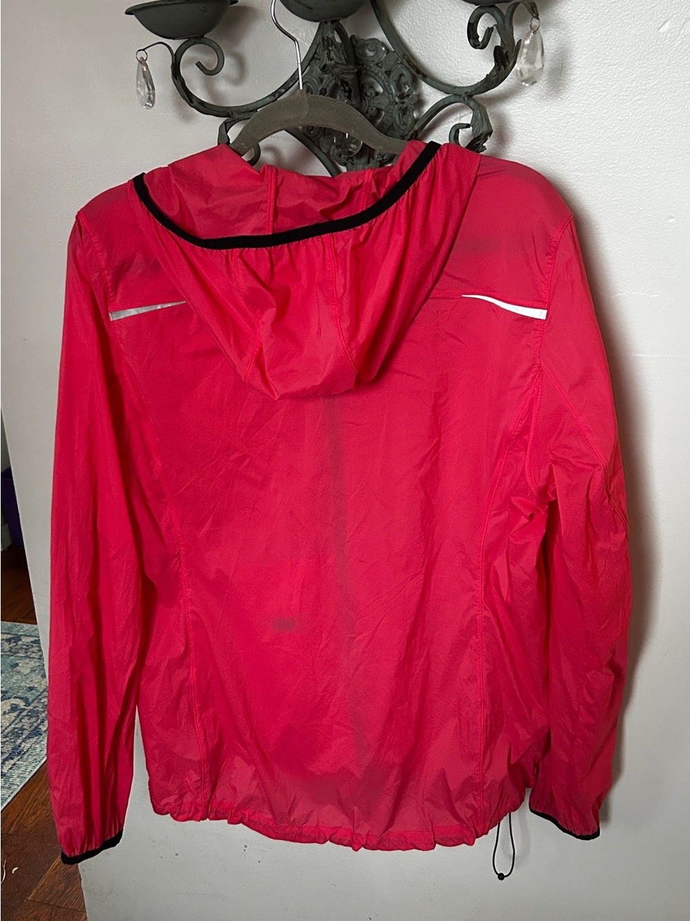 L.L.Bean Women’s M Packable Running Windbreaker Jacket Reflective Pink - Picture 3 of 12